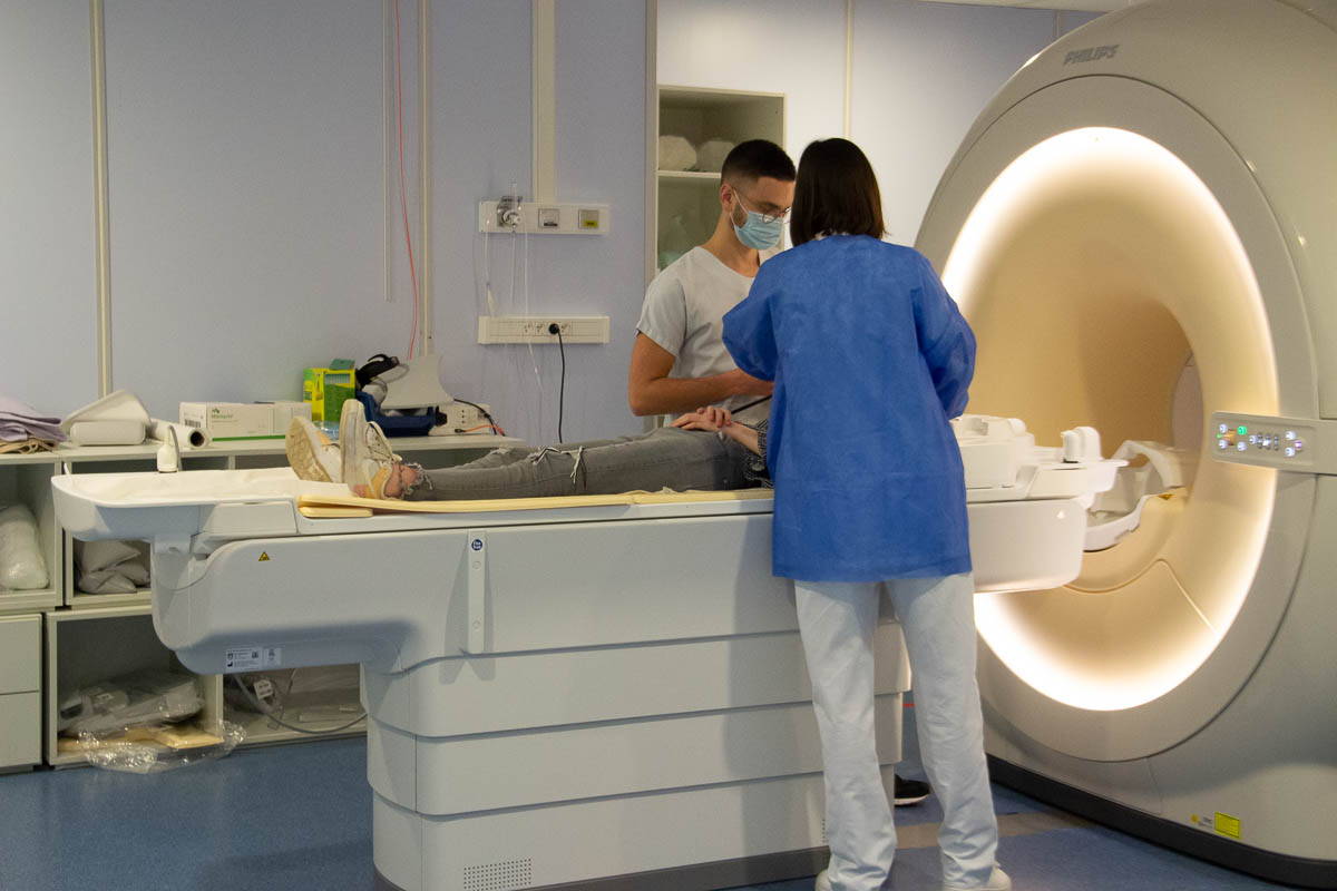 Lille Neuroradiologues Et Psychiatres S paulent Au Profit De La Lille Neuroradiologues Et Psychiatres S paulent Au Profit De La